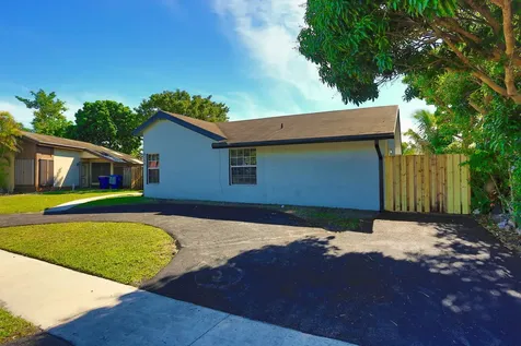 8120 SW 4th Court North Lauderdale FL 33068