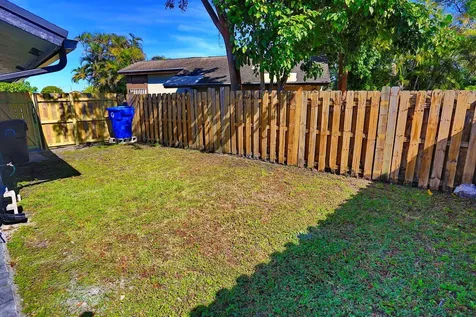 8120 SW 4th Court North Lauderdale FL 33068