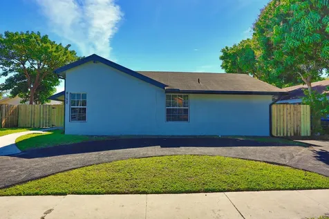 8120 SW 4th Court North Lauderdale FL 33068