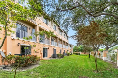 1859 NE 5th Street Boynton Beach FL 33435