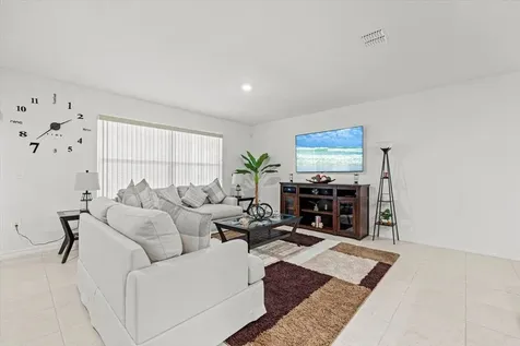 701 NE Perch Lane Port Saint Lucie FL 34983