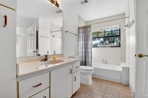 8065 Aberdeen Drive Boynton Beach FL 33472