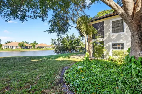 8065 Aberdeen Drive Boynton Beach FL 33472