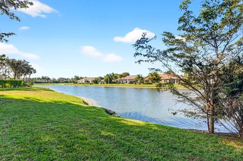 8065 Aberdeen Drive Boynton Beach FL 33472