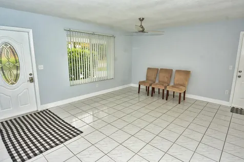 420 Se Streamlet Avenue Port Saint Lucie FL 34983