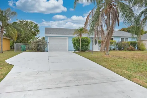 420 Se Streamlet Avenue Port Saint Lucie FL 34983