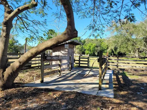 4362 W Midway Road Fort Pierce FL 34981