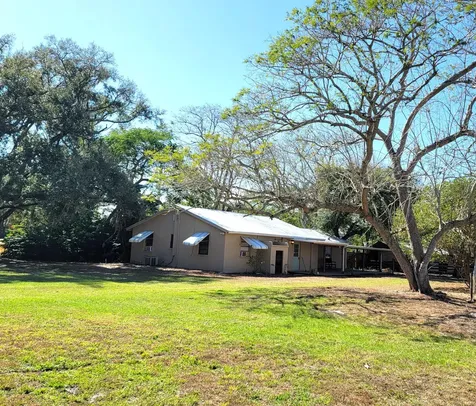 4362 W Midway Road Fort Pierce FL 34981
