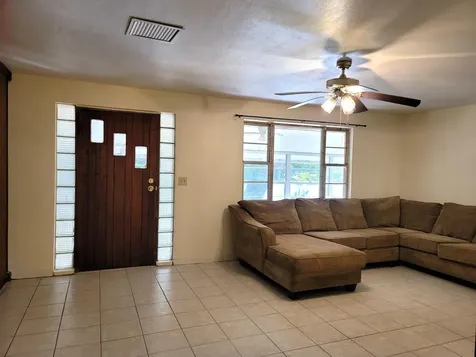 4362 W Midway Road Fort Pierce FL 34981