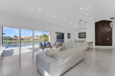 8024 Copenhagen Way Boca Raton FL 33434