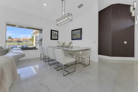 8024 Copenhagen Way Boca Raton FL 33434