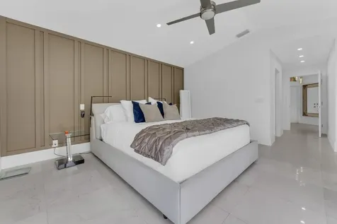 8024 Copenhagen Way Boca Raton FL 33434