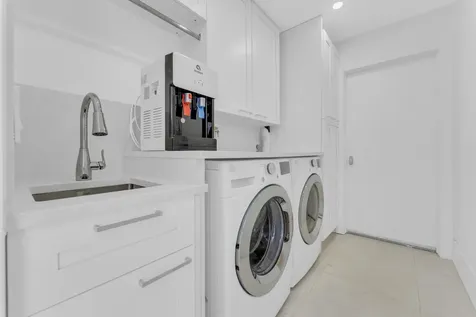 8024 Copenhagen Way Boca Raton FL 33434