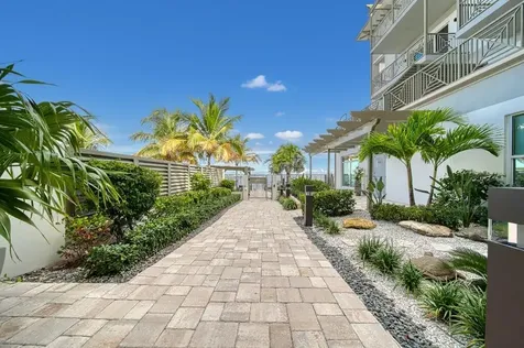 41 SW Seminole Street Stuart FL 34994