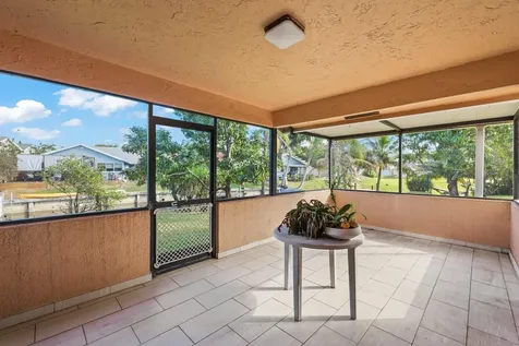 1235 Nw 19th Terrace Delray Beach FL 33445