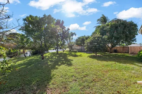 1235 Nw 19th Terrace Delray Beach FL 33445
