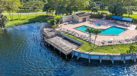 1235 Nw 19th Terrace Delray Beach FL 33445