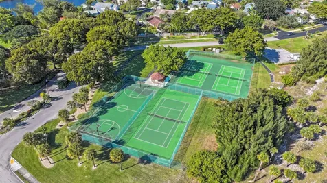 1235 Nw 19th Terrace Delray Beach FL 33445