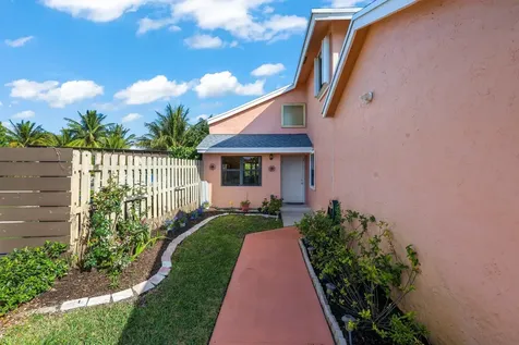 1235 Nw 19th Terrace Delray Beach FL 33445