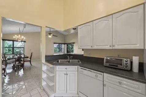 1235 Nw 19th Terrace Delray Beach FL 33445