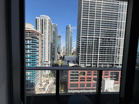 121 NE 5th Street Miami FL 33132