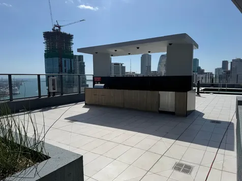121 NE 5th Street Miami FL 33132