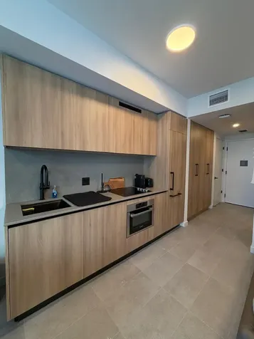 121 NE 5th Street Miami FL 33132