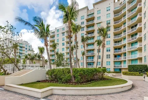 350 N Federal Highway Boynton Beach FL 33435