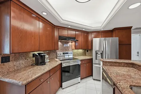 1109 E Marine Way North Palm Beach FL 33408