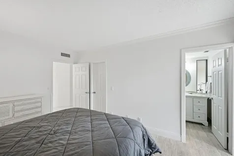 1109 E Marine Way North Palm Beach FL 33408