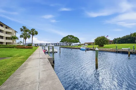 1109 E Marine Way North Palm Beach FL 33408