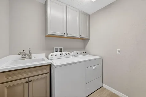 807 Se Villandry Way Port Saint Lucie FL 34984