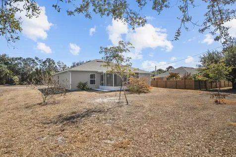 3882 Sw Darwin Boulevard Port Saint Lucie FL 34953