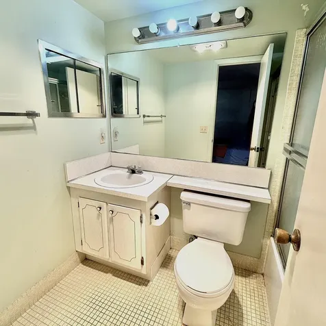 122 Oakridge I Deerfield Beach FL 33442