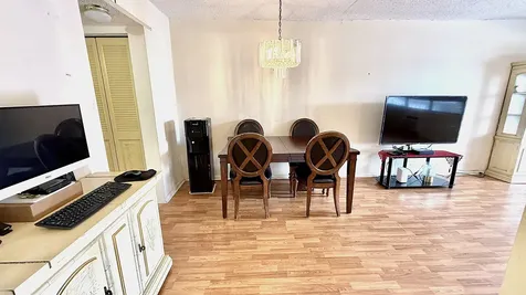 122 Oakridge I Deerfield Beach FL 33442