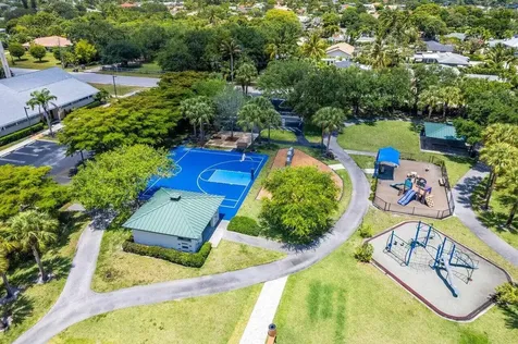 1403 Indian Road Lake Clarke Shores FL 33406