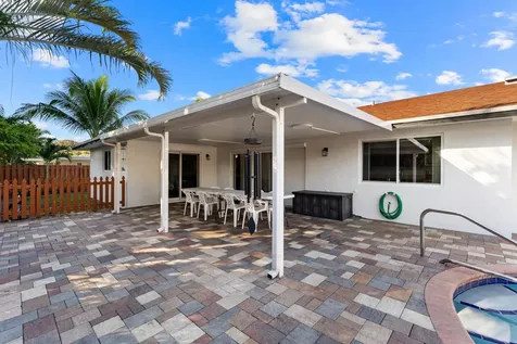 7410 Venetian Way Lake Clarke Shores FL 33406
