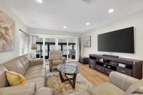 5844 Areca Palm Ct., Unit B Delray Beach FL 33484