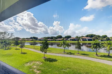 5844 Areca Palm Ct., Unit B Delray Beach FL 33484