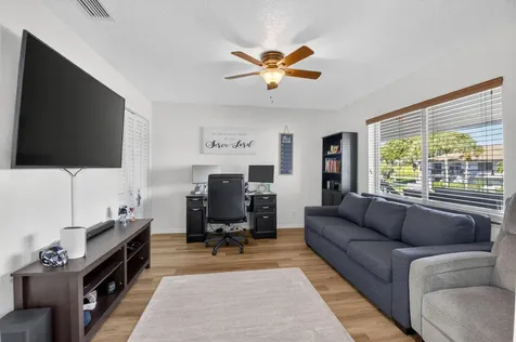 5844 Areca Palm Ct., Unit B Delray Beach FL 33484