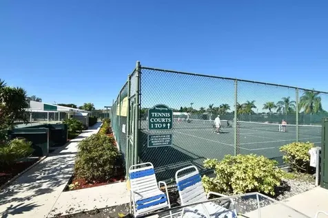 5844 Areca Palm Ct., Unit B Delray Beach FL 33484
