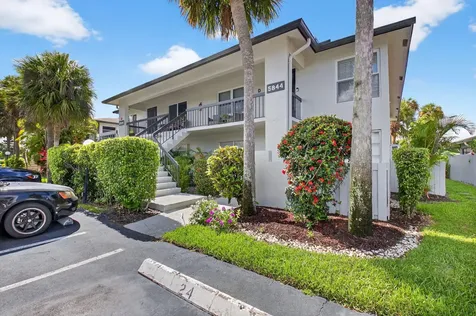 5844 Areca Palm Ct., Unit B Delray Beach FL 33484