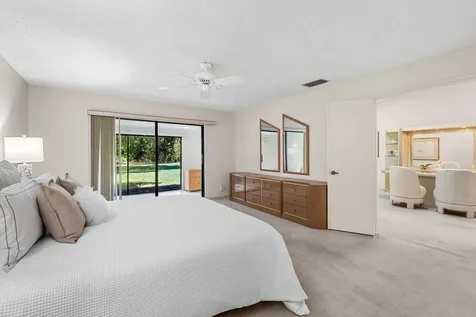 10057 Shadywood Place Boynton Beach FL 33437