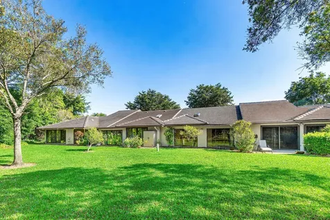 10057 Shadywood Place Boynton Beach FL 33437