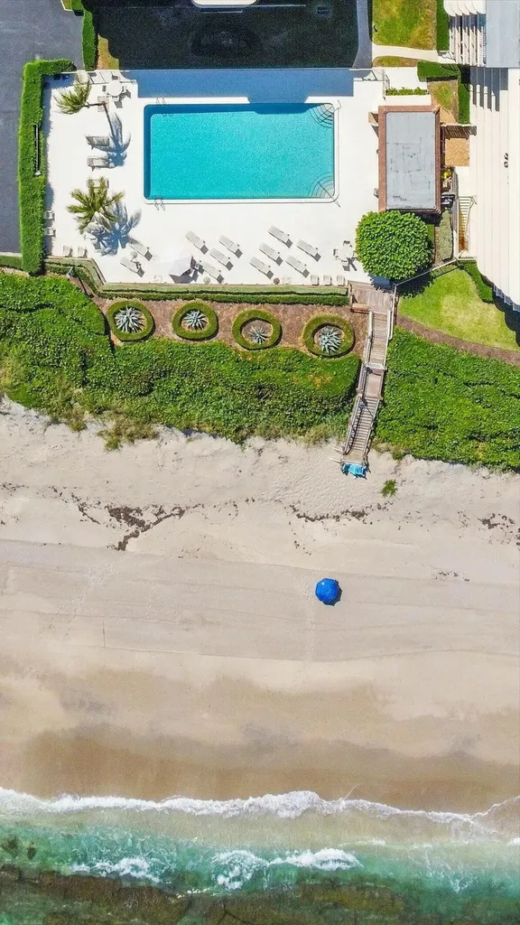 3200 S Ocean Boulevard Palm Beach FL 33480