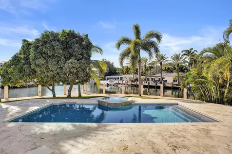 2330 Ne 31st Court Lighthouse Point FL 33064