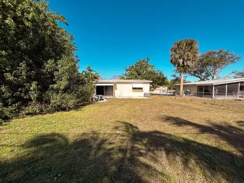 140 Se Prima Vista Boulevard Port Saint Lucie FL 34983
