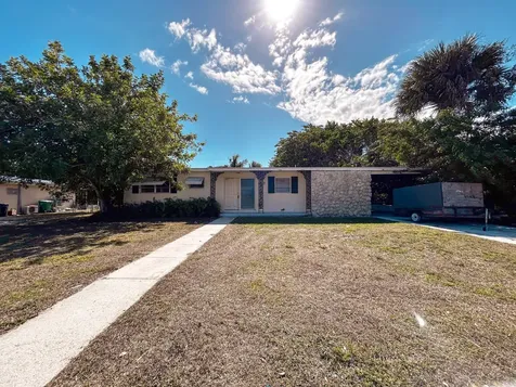 140 Se Prima Vista Boulevard Port Saint Lucie FL 34983