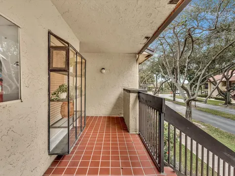 1921 Sw 15th Street Deerfield Beach FL 33442