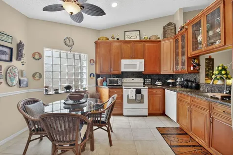 6129 Petunia Road Delray Beach FL 33484